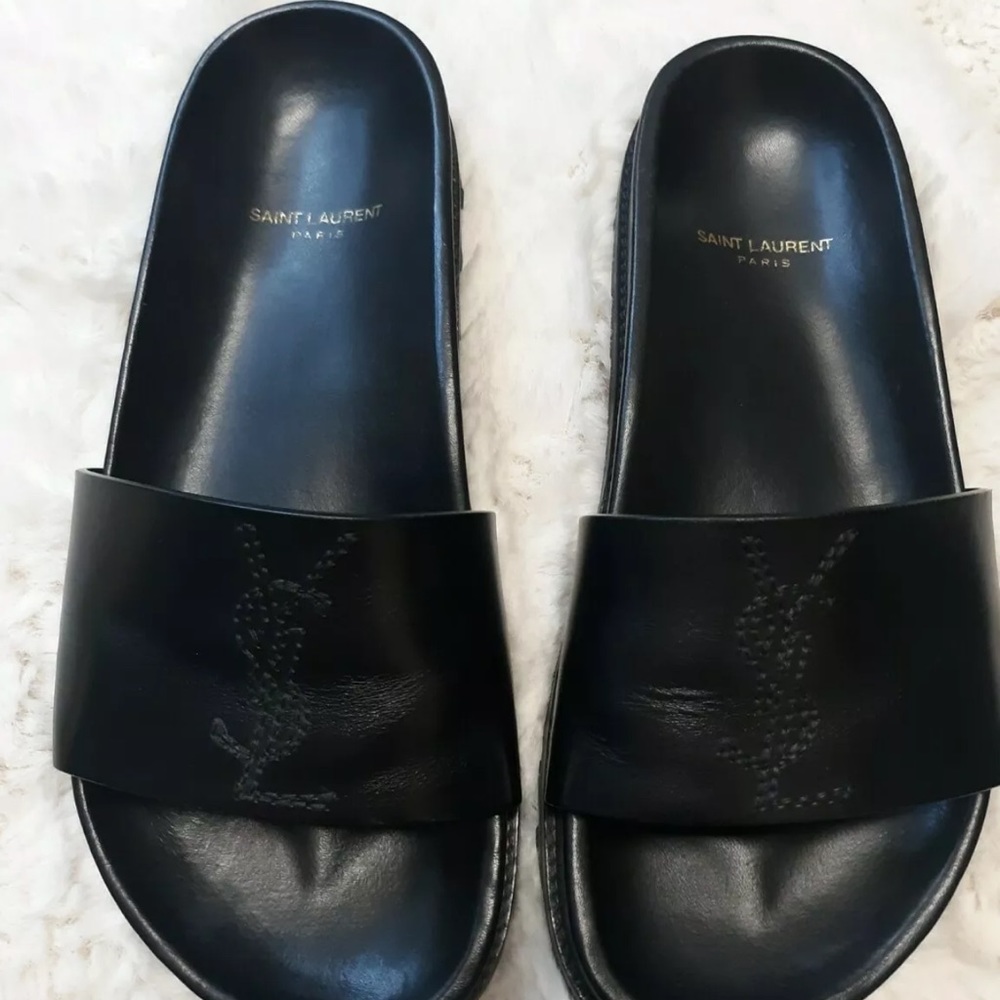 Yves Saint Laurent YSL Black Leather Jimmy…